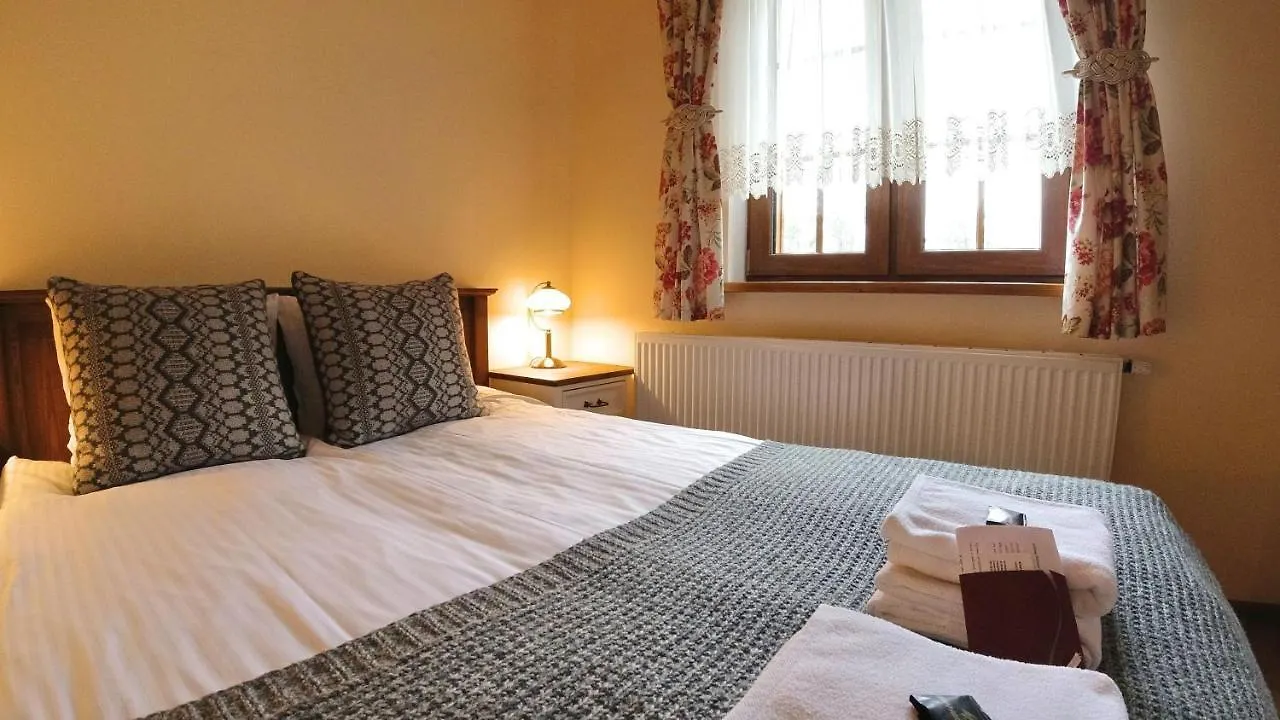 Bed and Breakfast Uroczysko starych sztolni Szklarska Poręba 0*,  Polska